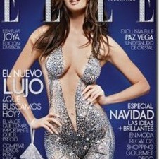 Paz Vega cubre su cuerpo con cristales swarovski