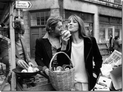 jane-birkin-and-serge-gainsbourg-arrived-in-london-and-went-shopping-in-berwick-street-market