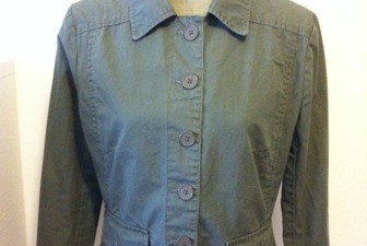 El que guarda, halla: la chaqueta militar